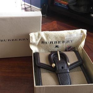 Authentic Rare Burberry wallet: From Rome, 2007